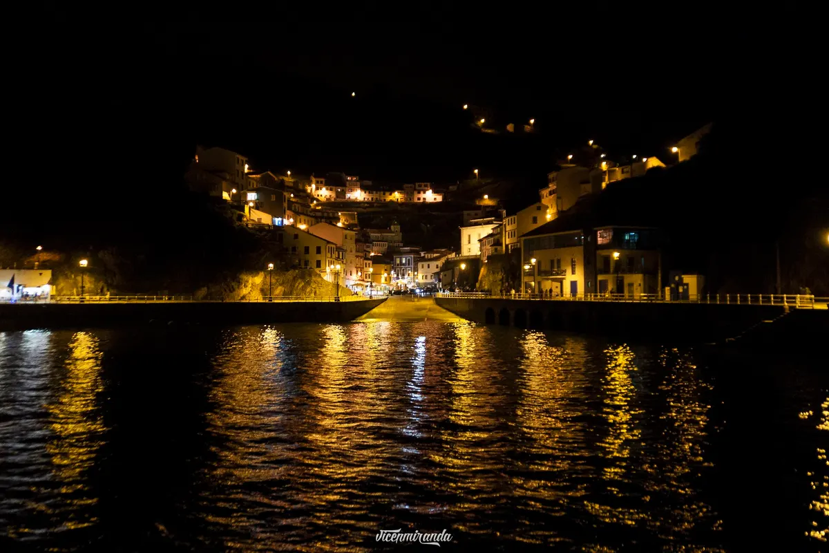 Cudillero en de Costa Verde, Spanje